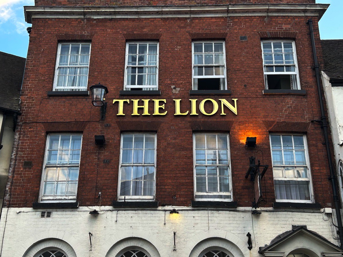 The Lion Hotel — photo 1